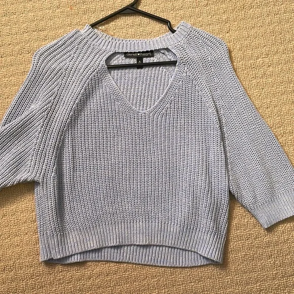 Cropped Sweater - Picture 2 of 3